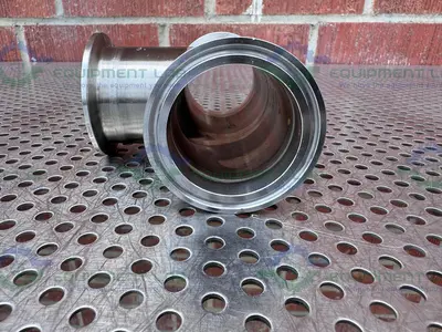 USED 3 WAY 316L STAINLESS STEEL TEE W/ 2" SANITARY FITTINGS & 2" CENTER