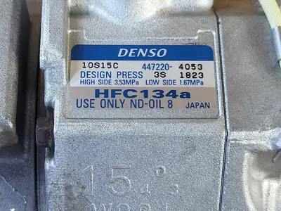 NEW HITACHI 4436025