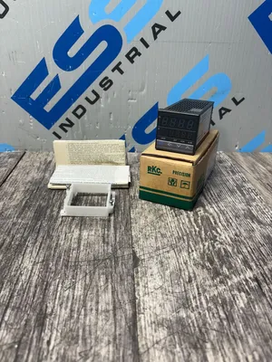 RKC INSTRUMENT INC CB100L JA3-M*AN-N-N1/A 06704 PLC Processors | ESS Industrial Equipment Sales (1)