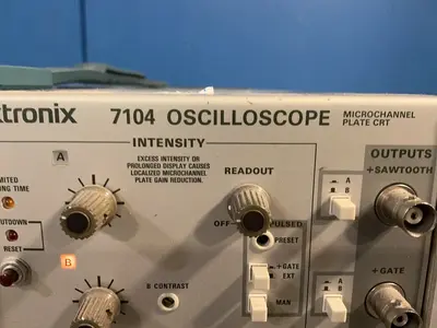 Used TEKTRONIX 7104 Oscilloscopes Ohio US | HGR 24 #1463262
