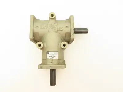 AnglGear R3570 Right Angle Gearbox Drive 1:1 Ratio 2-Way 1" Shaft
