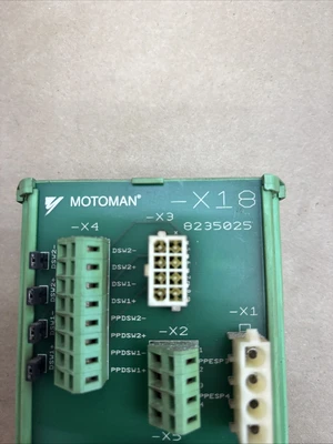 USED Motoman X18 8235025