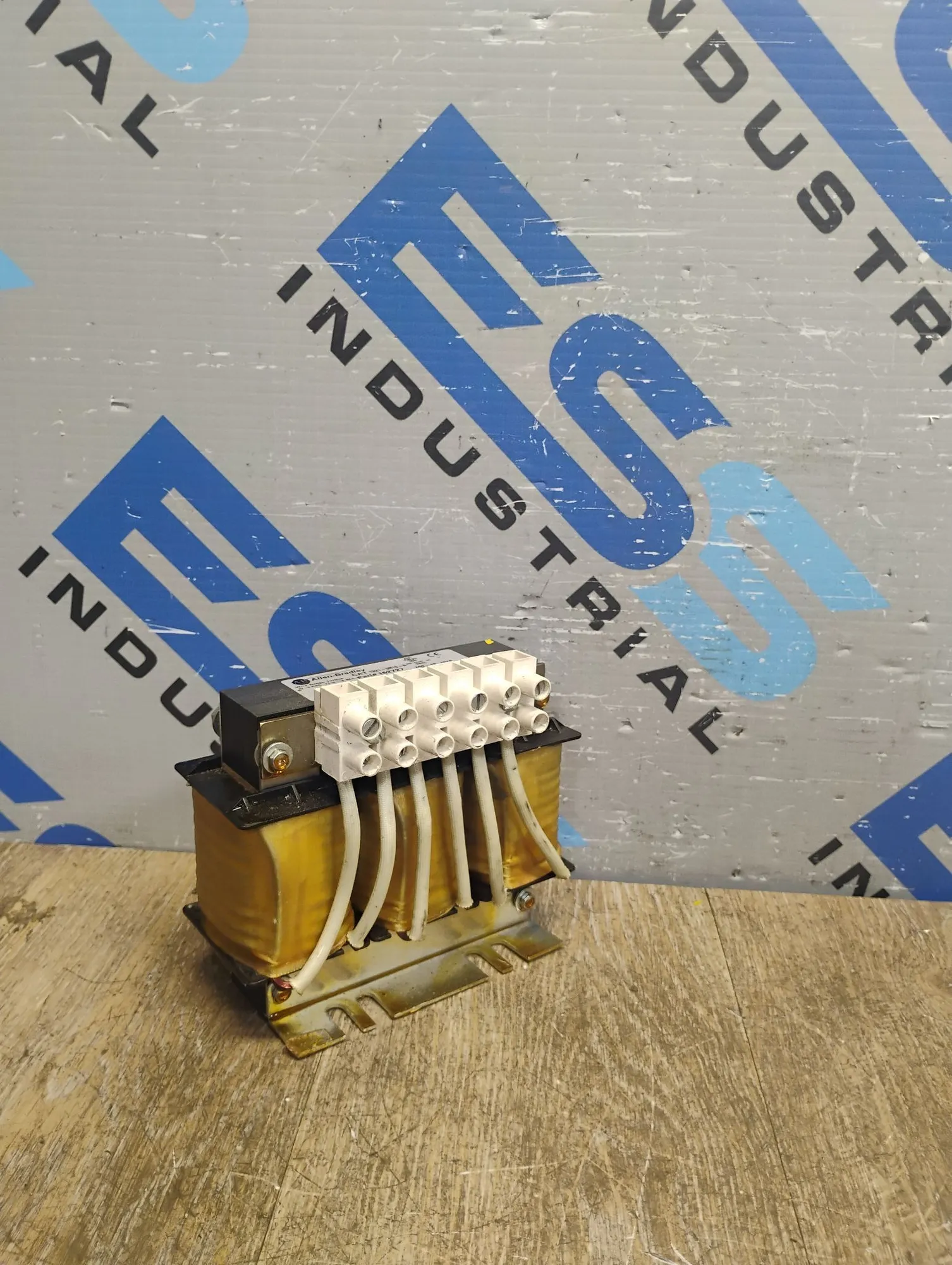 USED Allen Bradley 1321-3R18-B