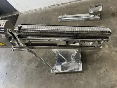 Tablet Deduster
