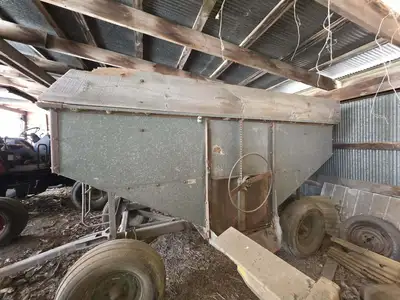 GRAVITY WAGONS Gravity Wagon | Iron Listing (2)