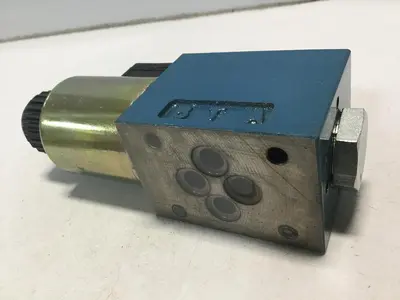 USED BOSCH 0 810 092 107