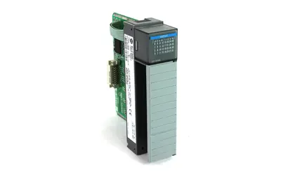 USED ALLEN BRADLEY 1746-IB32