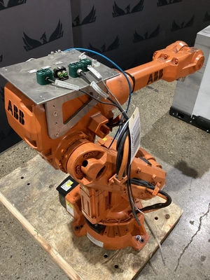 USED 2015 ABB IRB 2600 M2004