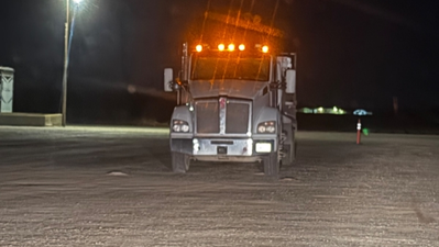 USED 2019 Kenworth T880