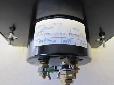 Omega 7055 Analog Panel Meter Temperature Scale 500 °F / 250°C
