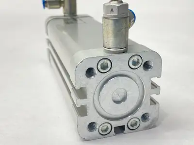 Used CAMOZZI _UNKNOWN_ Pneumatic Cylinders | Maverick Industrial Sales #1101370