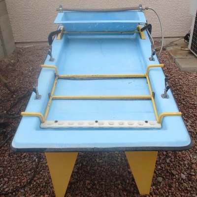 USED ACTION MINING M7 WAVE TABLE