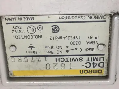 USED OMRON D4C-1620