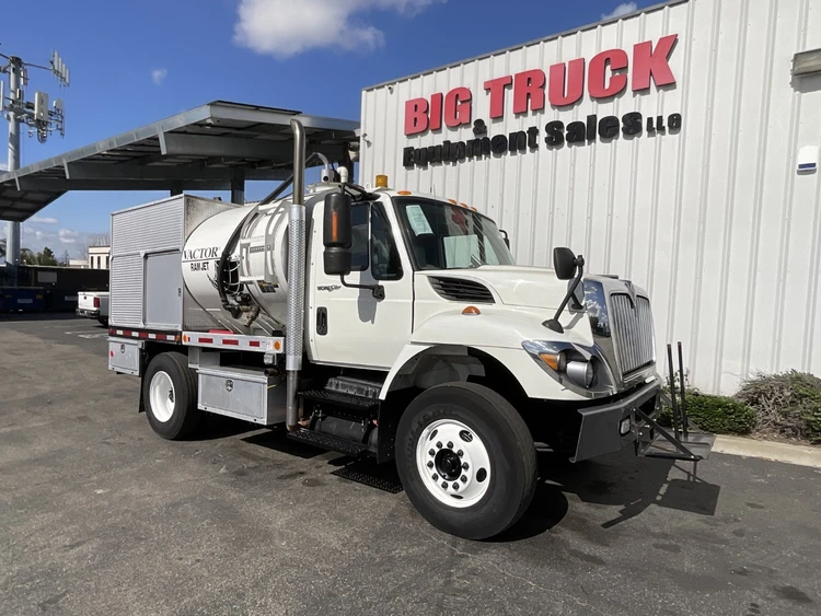 Used 2013 INTERNATIONAL 7400 Combination Sewer Cleaners California US | Big Truck & Equipment #1412350