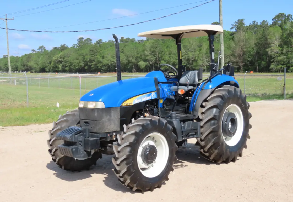 USED 2013 NEW HOLLAND TD5040