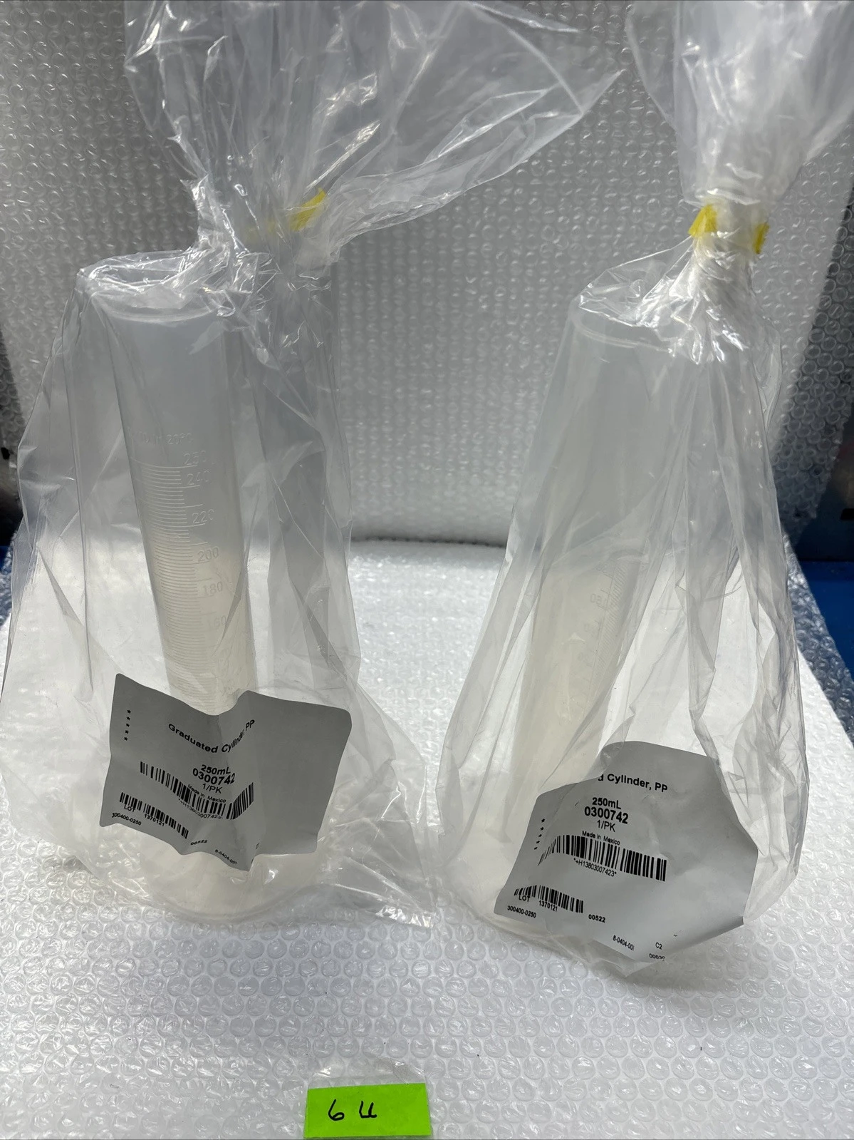 ** New 250mL Graduated Cylinder 0300742 (Qty of 2) Fast Shipping &Warranty#
