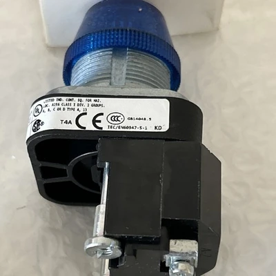 NEW Allen-Bradley 800T-P16B
