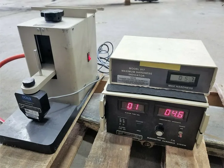 Used SHORE INSTRUMENT & MFG. _UNKNOWN_ Hardness Testers West Virginia US | Cooper Industries #1409286
