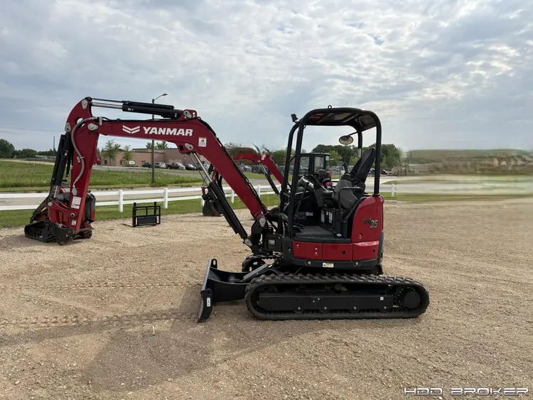 Used 2023 YANMAR 2023 YANMAR VIO35-6A Crawler Excavators - Mini Florida US | HDD Broker #1346963