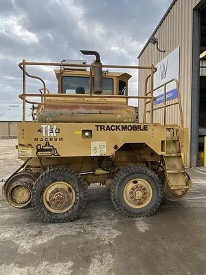 2000 Trackmobile 4150TM Railcar Mover – 42,135 lbs Tractive Effort