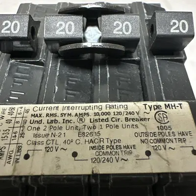 New | in-Stock MURRAY MP22020 Circuit Breakers | Surplus Asset Holdings #1189069