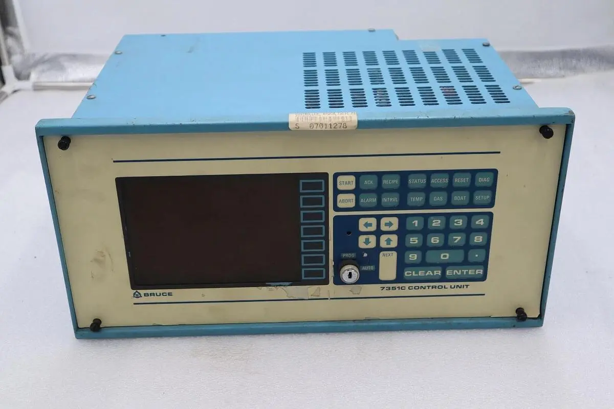 Bruce 4220901 Control Unit Model 9760400 110AC 50/60 HZ Ser No. 104-923 2622