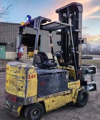 USED 2004 HYSTER E100XL3S