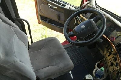 Used 2006 VOLVO VNL 64T Conventional trucks Florida US | Proxy Equipment #1384860
