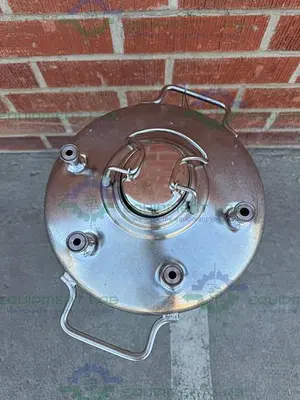 USED ALLOY PRODUCTS 45 LITER STAINLESS STEEL PRESSURE VESSEL 130 PSI