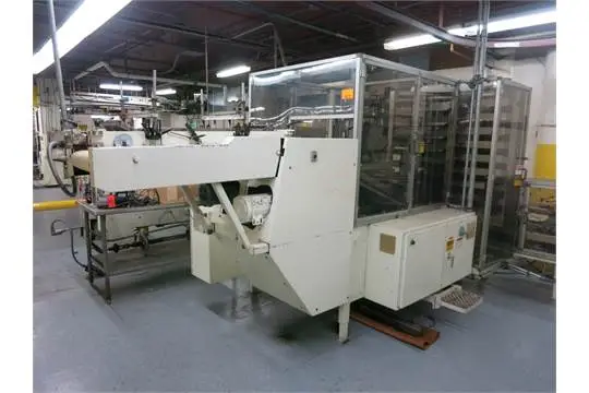Package Machinery Dyna Pak-S28 vertical case packer w/ controls