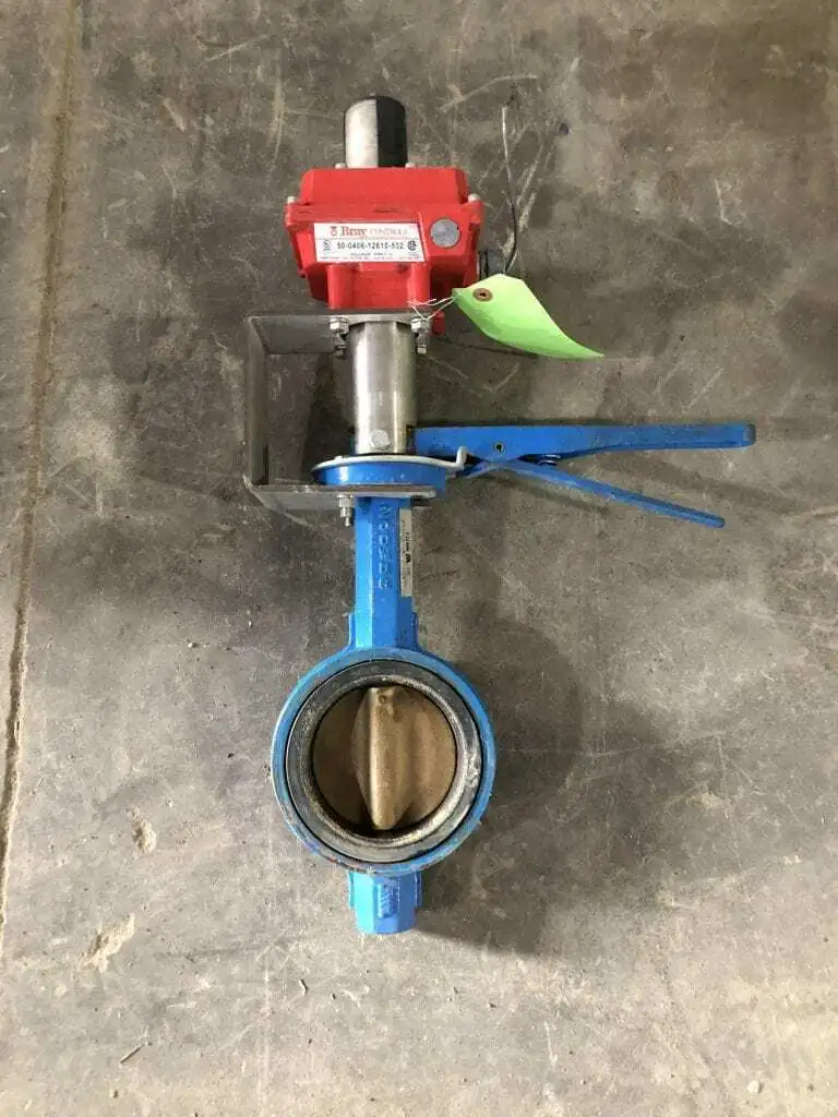 WATTS 4″ Cast Iron Wafer Butterfly Valve w/ CF8M Disc 200PSI WOG