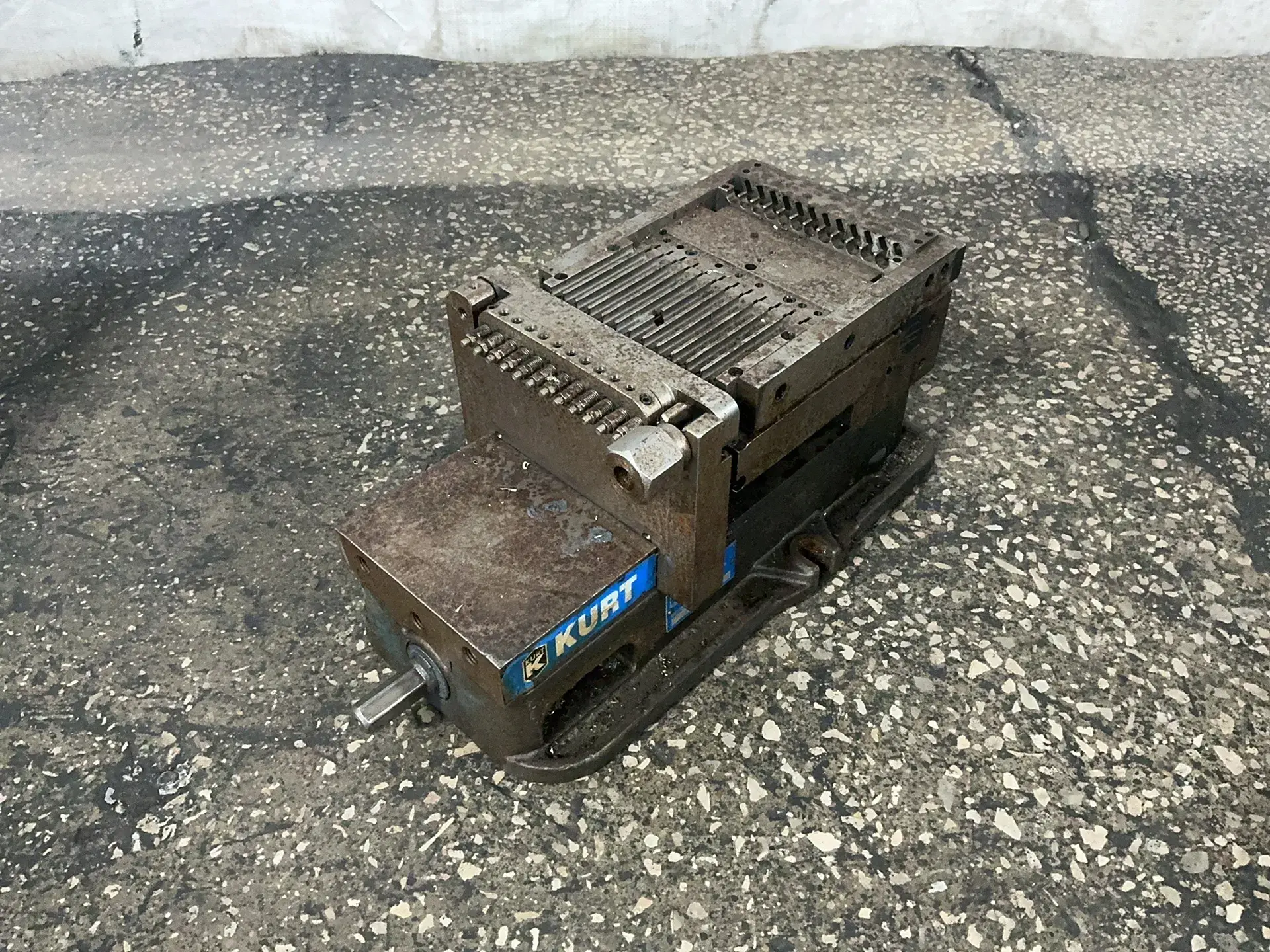 Used KURT 675 Tooling & Accessories (Other) Ohio US | HGR 24 #1427551