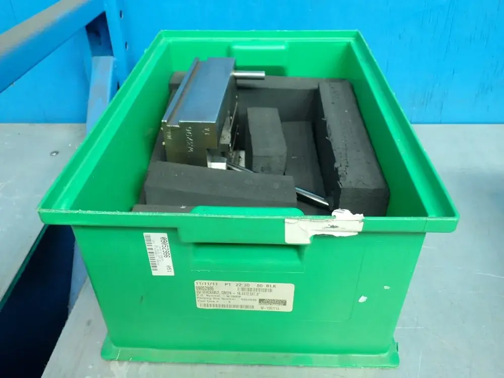 Plastic Injection Tool And Die Assembly - W3796