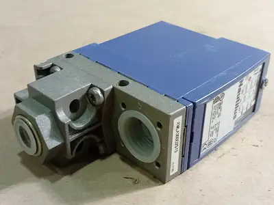 New | in-Stock TELEMECANIQUE XMLA300D2S13 Relays & Switches British Columbia CA | Lenmark #270873