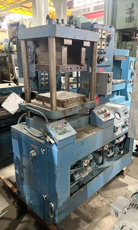 Used HULL HULL  PRESS Hydraulic Presses | Alma Machinery #899222