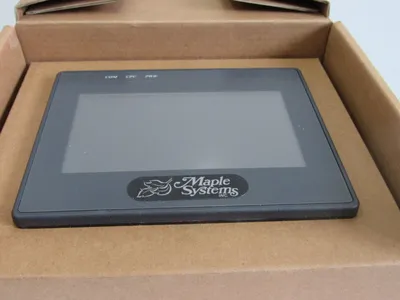 NEW MAPLE SYSTEMS HMI504T OPERATOR INTERFACE