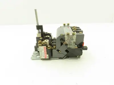 Furnas 14DP32A*9 AC Contactor Motor Starter 10Hp 600VAC 3Ph 75DF14 Contact Kit