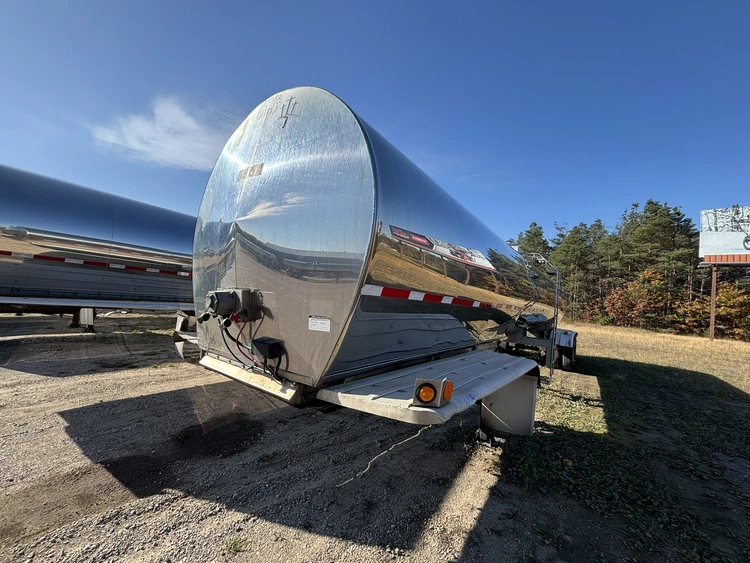 Used 2008 ST&E MILK TANKER TRAILER Tanker Trailers Michigan US | Miedema Asset Management Group #1709506