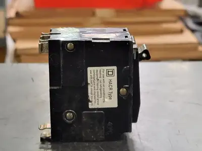 USED SQUARE D QO230
