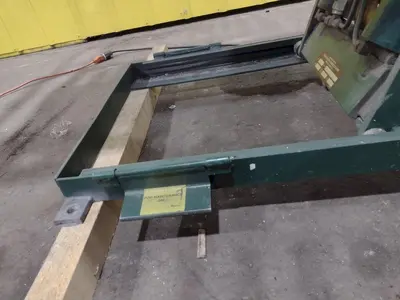 4,000 LBS X 72" X 30" SOUTHWORTH MODEL #LS4-36 HYDRUALIC SCISSOR LIFT TABLE, 110 VOLT: STOCK #20939