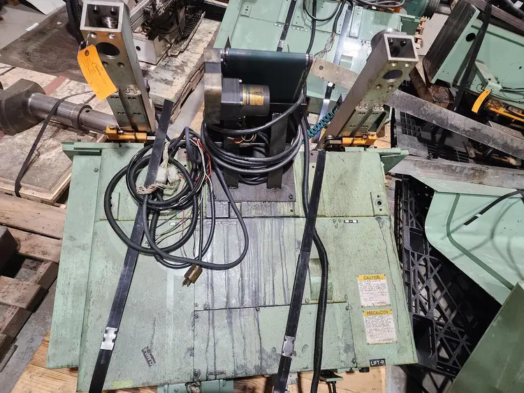 Used AIDA TCS-40-35/70 Servo Feeders Michigan US | Midwest Press and Automation #618541