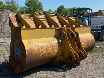 Used 2012 CATERPILLAR 152" SPADE Earth Buckets Wisconsin US | Proxy Equipment #1384993