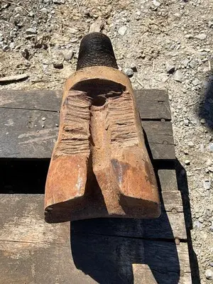 Used AFTERMARKET 5-3/4" DIAMETER "SHORT" CHISEL BIT Tool Bits Pennsylvania US | East West Machinery & Drilling #1417165