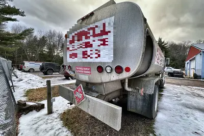Used 2000 INTERNATIONAL 4900 DT466E Fuel & Lube Trucks Pennsylvania US | Proxy Equipment #1385352