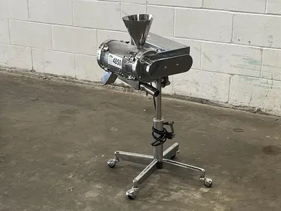 Tablet Deduster