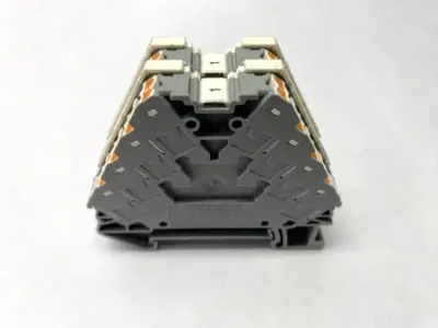 USED PHOENIX CONTACT MARSHALLING PANEL TERMINAL BLOCK 3270115 LOT OF 2
