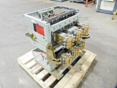 Used GE AKR-7F-100 Circuit Breakers Ohio US | Equipment Recovery Corp. #1329729