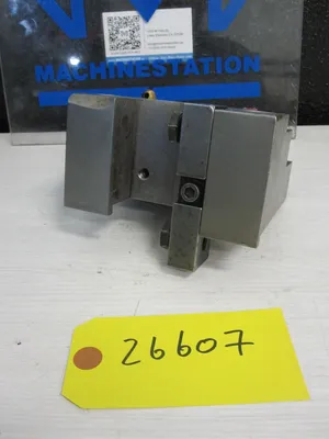 USED Haas BOT40