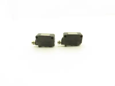 Keyence PZ-G41CN Photoelectric Sensor 10-30vDC Lot of 2