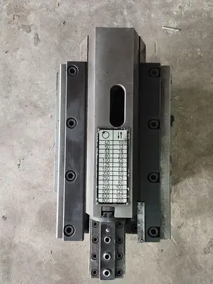 Used 1977 TOS FNK 25 A Vertical Mills CZ | Amaron s.r.o. #1056780